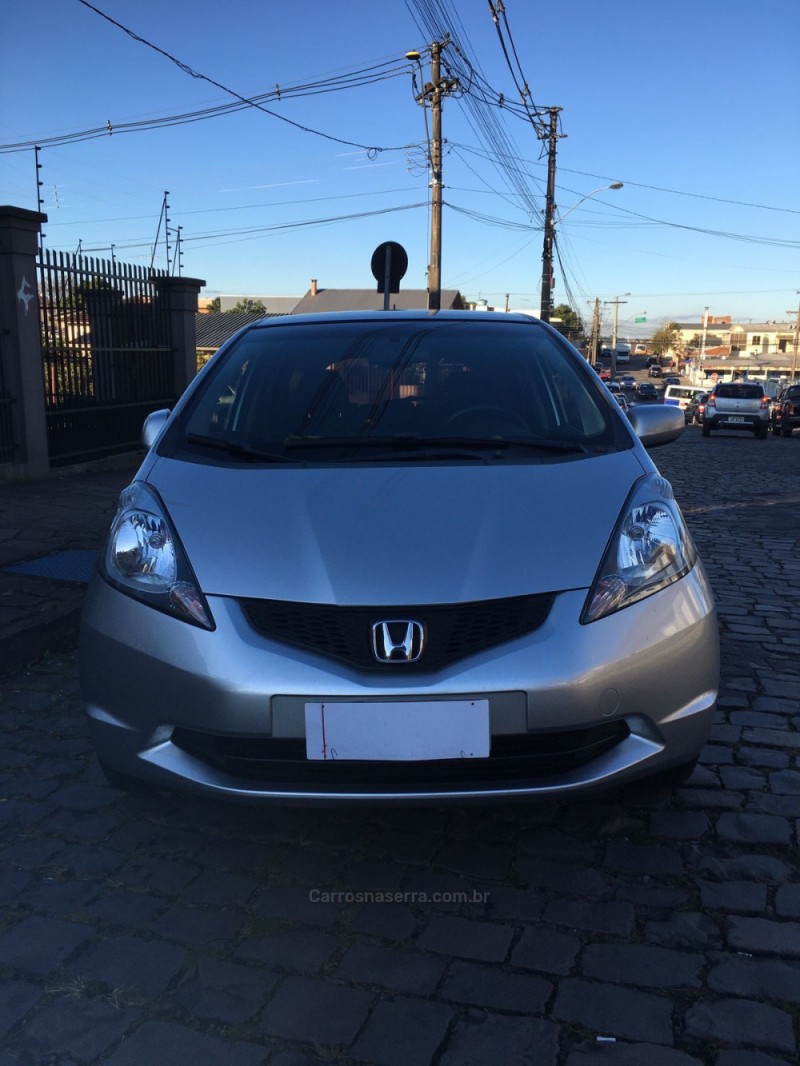 FIT 1.4 LXL 8V GASOLINA 4P MANUAL - 2010 - CAXIAS DO SUL