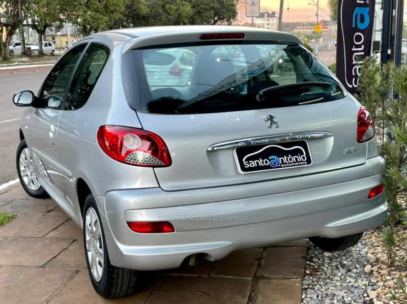 207 1.4 XR 8V FLEX 2P MANUAL - 2013 - LAGOA VERMELHA