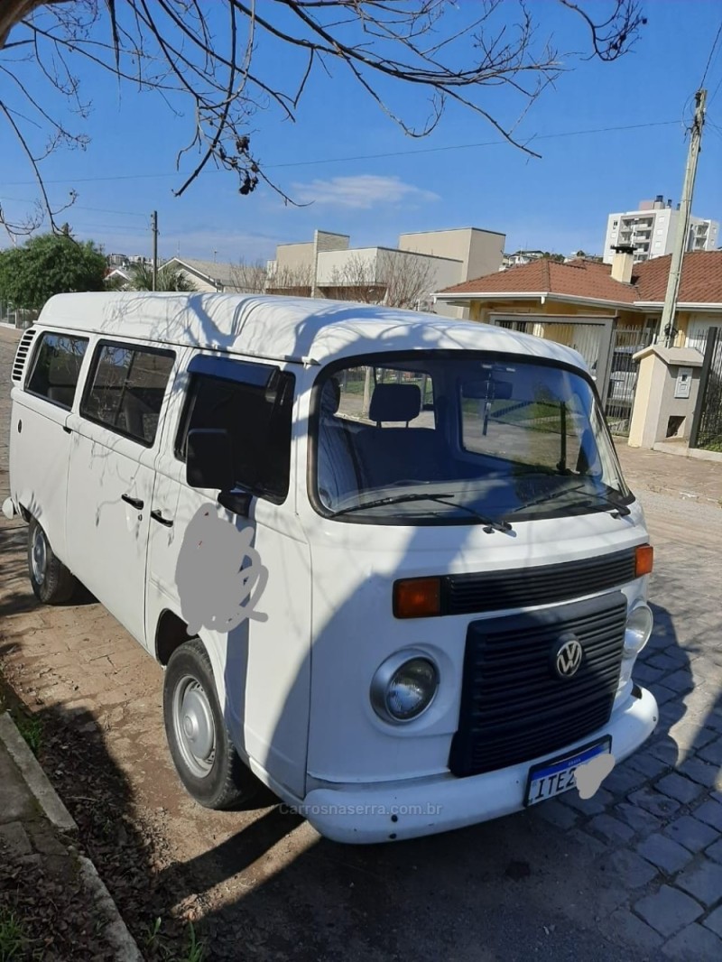 KOMBI 1.4 MI STD 8V FLEX 3P MANUAL - 2012 - CARLOS BARBOSA