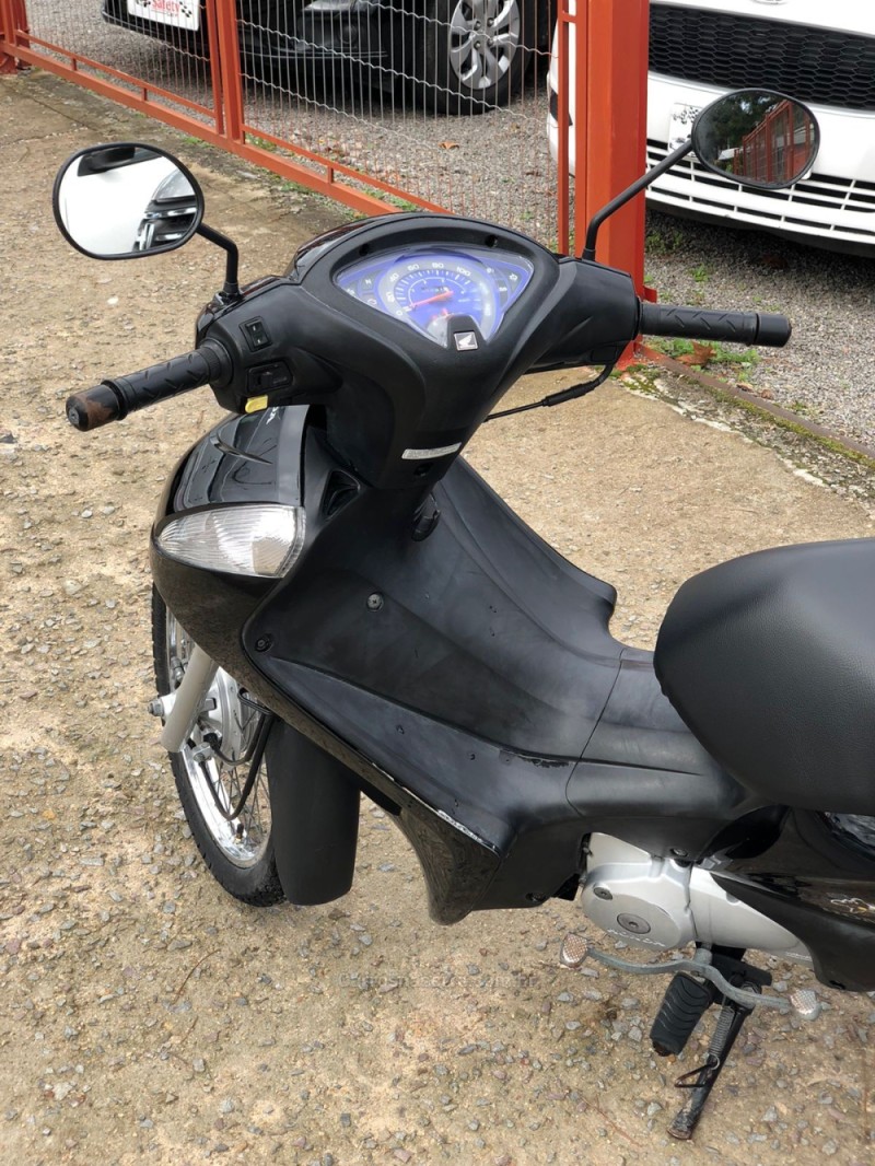 BIZ 125 ES - 2012 - CANELA