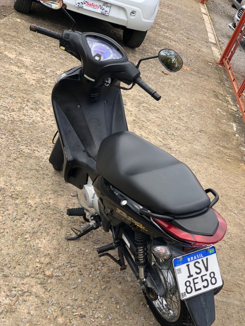 BIZ 125 ES - 2012 - CANELA