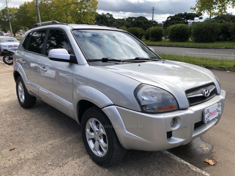 TUCSON 2.0 MPFI GLS 16V 143CV 2WD FLEX 4P AUTOMÁTICO