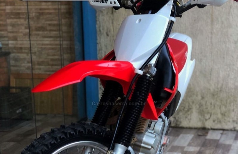 CRF 230F  - 2015 - TRêS COROAS