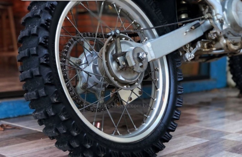 CRF 230F  - 2015 - TRêS COROAS