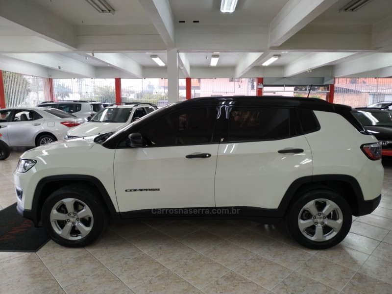 COMPASS 2.0 16V FLEX SPORT AUTOMÁTICO - 2017 - CAXIAS DO SUL