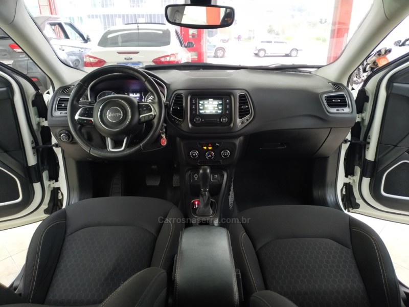 COMPASS 2.0 16V FLEX SPORT AUTOMÁTICO - 2017 - CAXIAS DO SUL
