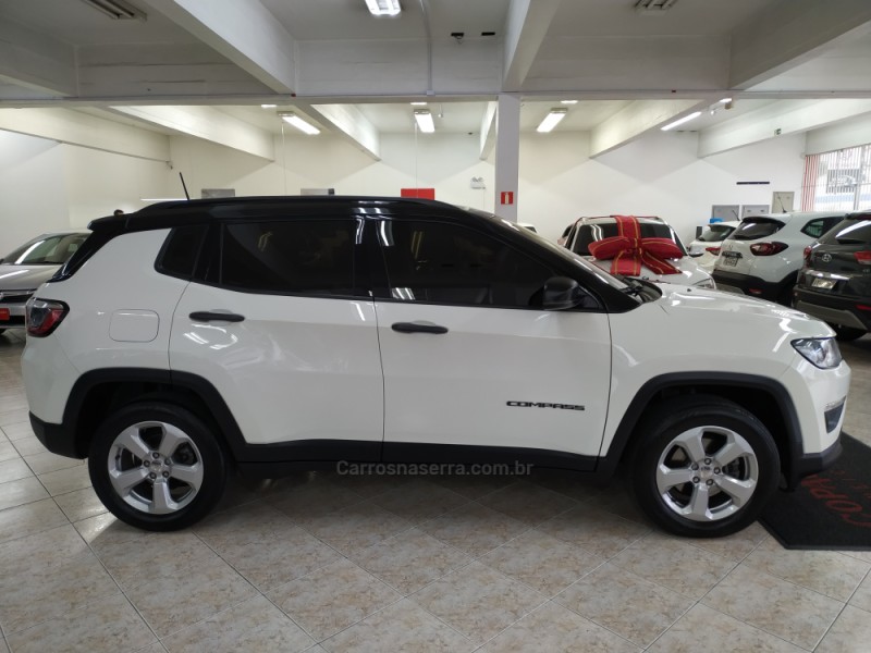 COMPASS 2.0 16V FLEX SPORT AUTOMÁTICO - 2017 - CAXIAS DO SUL