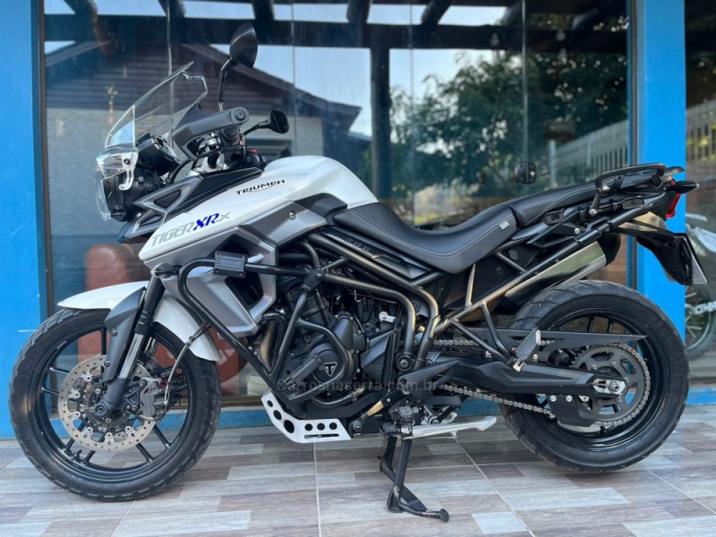 TIGER 800 XRX - 2016 - TRêS COROAS