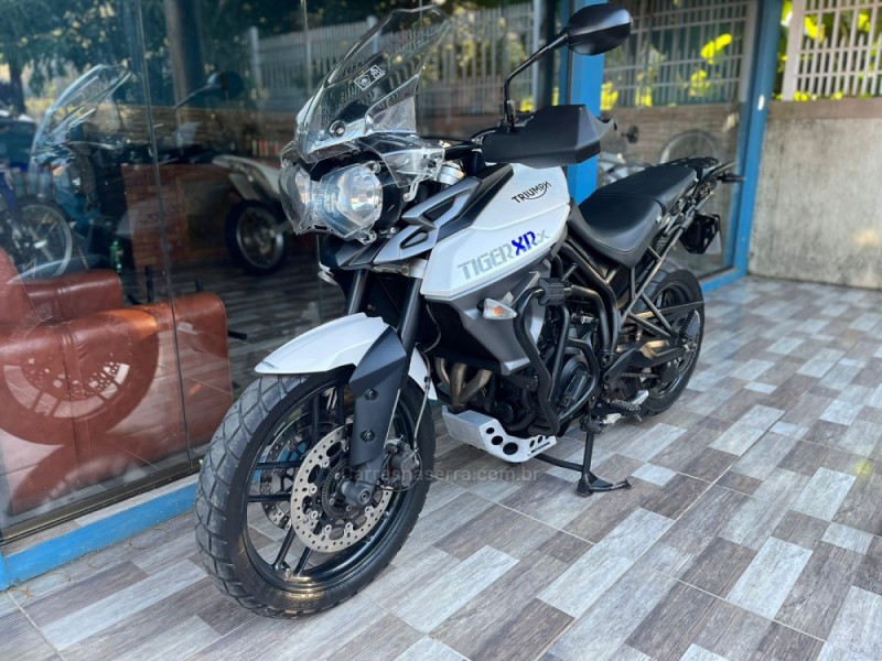 tiger 800 xrx 2016 tres coroas