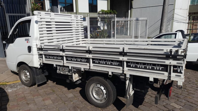 BONGO 2.5 K-2500 4X2 CS TURBO DIESEL 2P MANUAL - 2019 - FLORES DA CUNHA