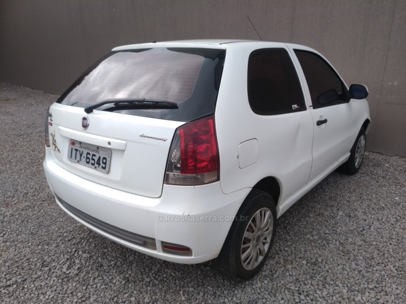 PALIO 1.0 MPI FIRE CELEBRATION 8V FLEX 2P MANUAL - 2013 - FLORES DA CUNHA