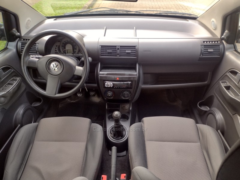 FOX 1.0 MI 8V FLEX 4P MANUAL - 2006 - CAXIAS DO SUL