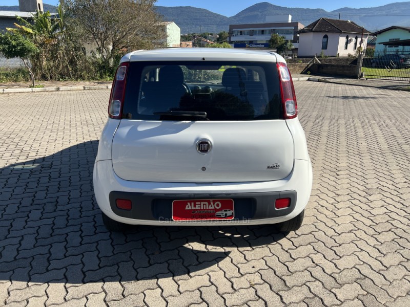 UNO 1.0 EVO VIVACE 8V FLEX 2P MANUAL - 2013 - NOVA HARTZ