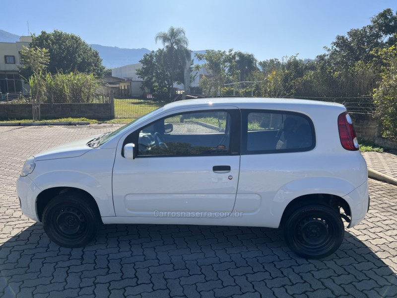 UNO 1.0 EVO VIVACE 8V FLEX 2P MANUAL - 2013 - NOVA HARTZ
