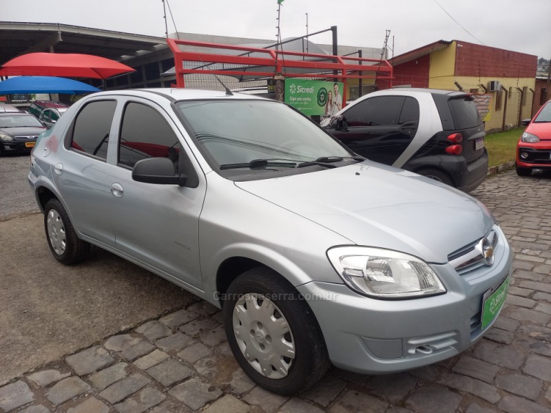 PRISMA 1.0 MPFI VHCE 8V FLEX 4P MANUAL - 2011 - FARROUPILHA