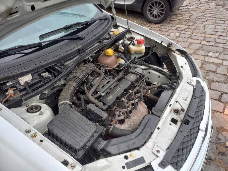 CLASSIC 1.0 MPFI LS 8V GASOLINA 4P MANUAL - 2013 - FARROUPILHA