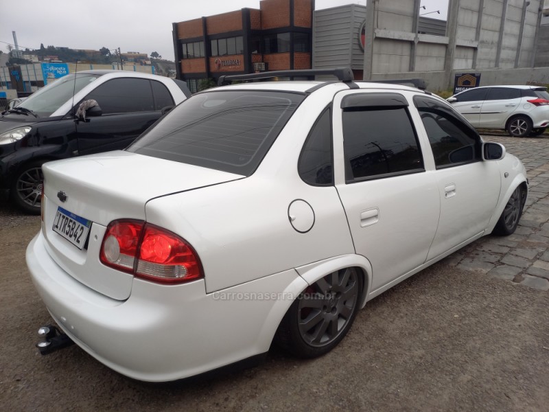 CLASSIC 1.0 MPFI LS 8V GASOLINA 4P MANUAL - 2013 - FARROUPILHA