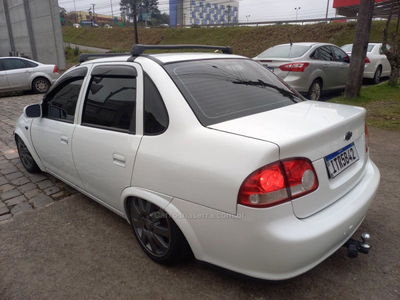 CLASSIC 1.0 MPFI LS 8V GASOLINA 4P MANUAL - 2013 - FARROUPILHA