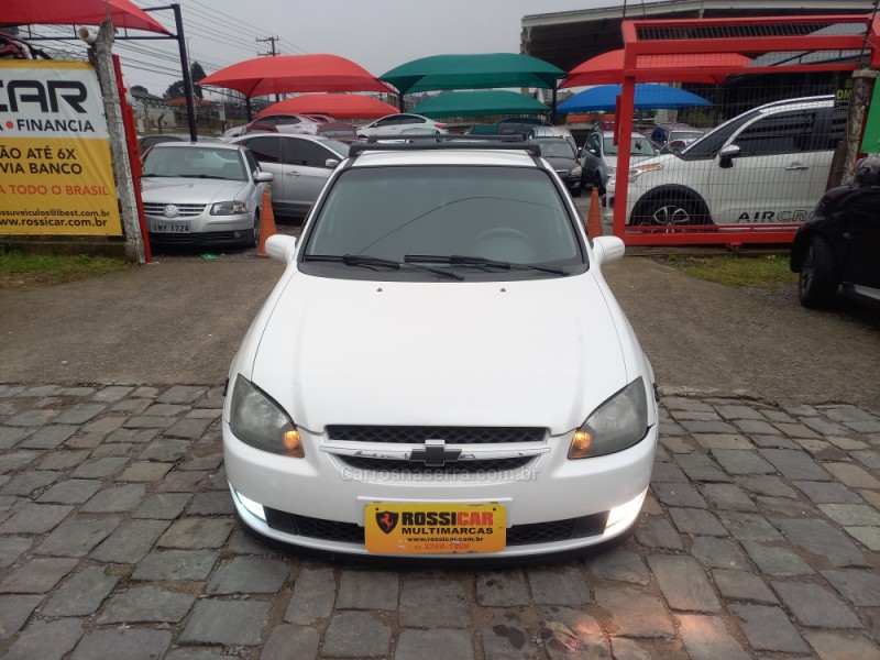 CLASSIC 1.0 MPFI LS 8V GASOLINA 4P MANUAL - 2013 - FARROUPILHA