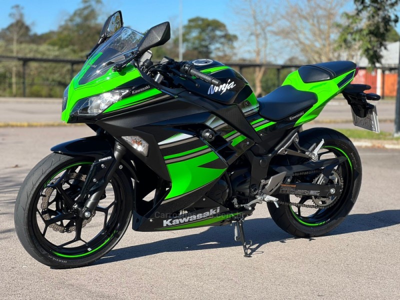 NINJA 300 ABS LIMITED EDITION - 2018 - BENTO GONçALVES