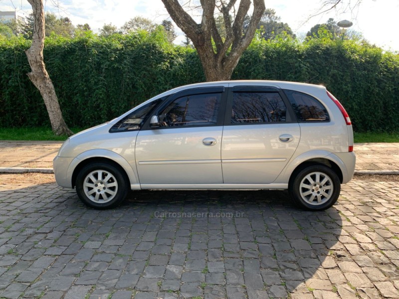 MERIVA 1.8 MPFI CD 8V FLEX 4P MANUAL - 2003 - FARROUPILHA