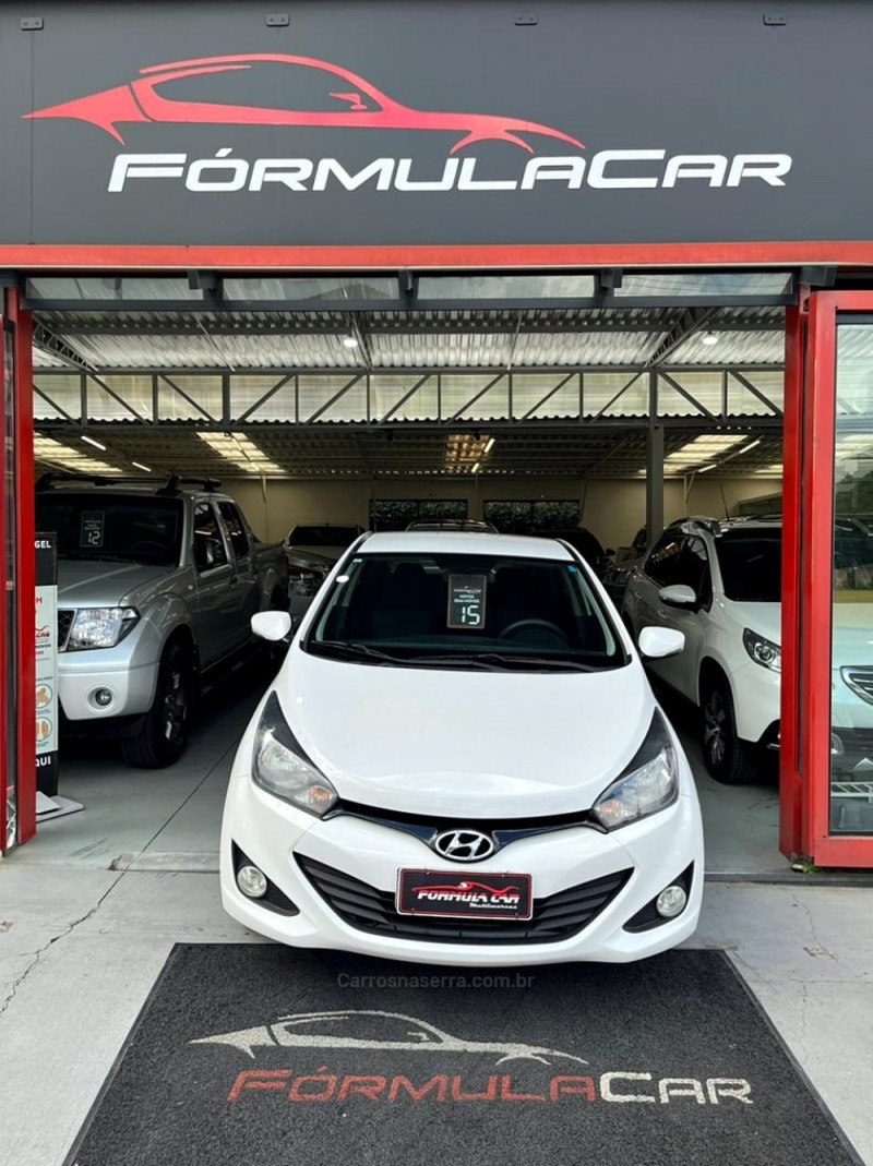 HB20 1.6 COMFORT STYLE 16V FLEX 4P MANUAL - 2015 - CAXIAS DO SUL
