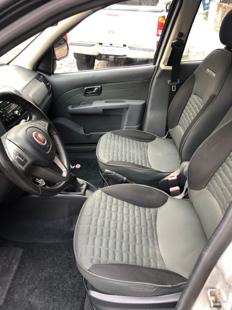 PALIO 1.8 MPI ADVENTURE WEEKEND 8V FLEX 4P MANUAL - 2018 - GARIBALDI