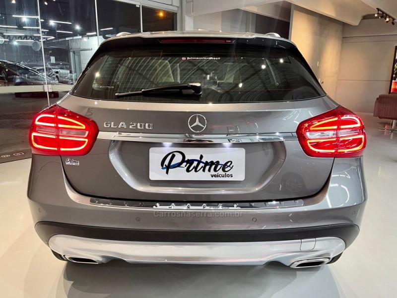 GLA 200 1.6 CGI VISION 16V TURBO FLEX 4P AUTOMÁTICO - 2015 - ESTâNCIA VELHA