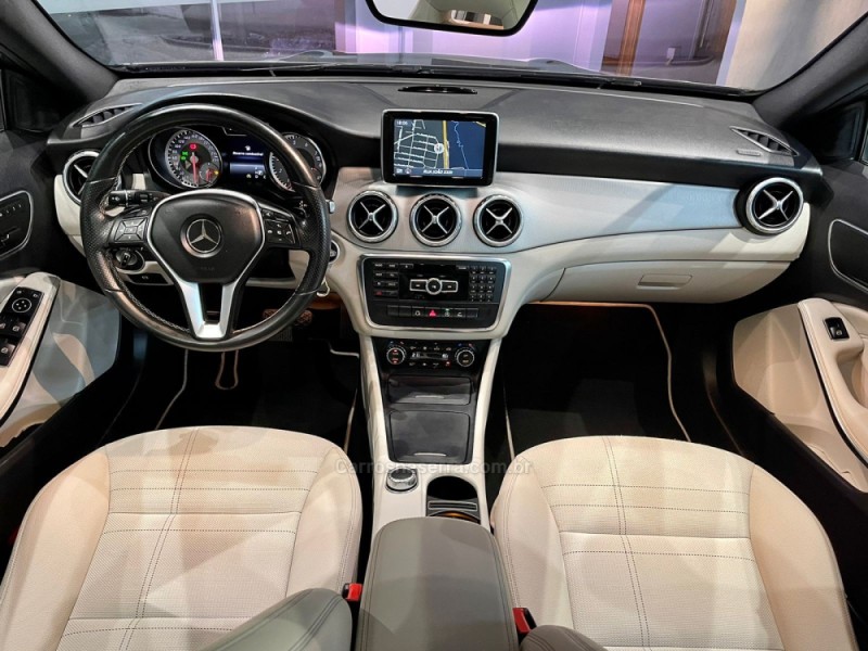 GLA 200 1.6 CGI VISION 16V TURBO FLEX 4P AUTOMÁTICO - 2015 - ESTâNCIA VELHA