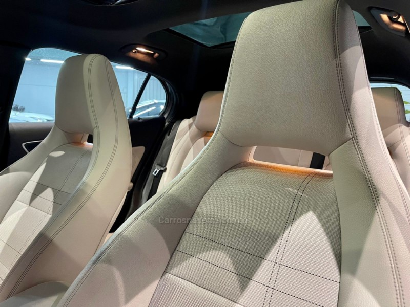 GLA 200 1.6 CGI VISION 16V TURBO FLEX 4P AUTOMÁTICO - 2015 - ESTâNCIA VELHA