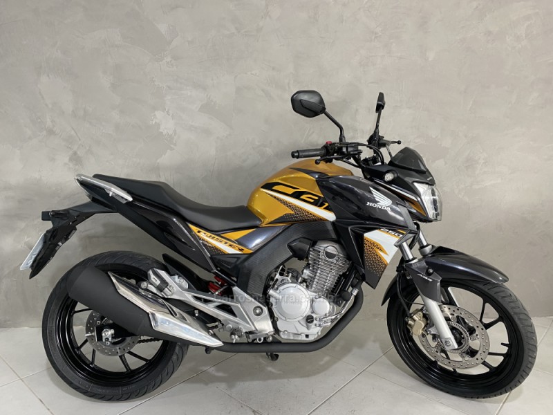 cb 250f twister abs 2020 novo hamburgo