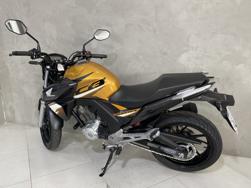 CB 250F TWISTER ABS - 2020 - NOVO HAMBURGO