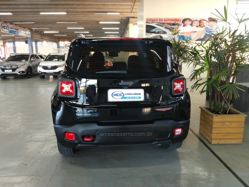 RENEGADE 2.0 16V TURBO DIESEL TRAILHAWK 4P 4X4 AUTOMÁTICO - 2016 - CAXIAS DO SUL