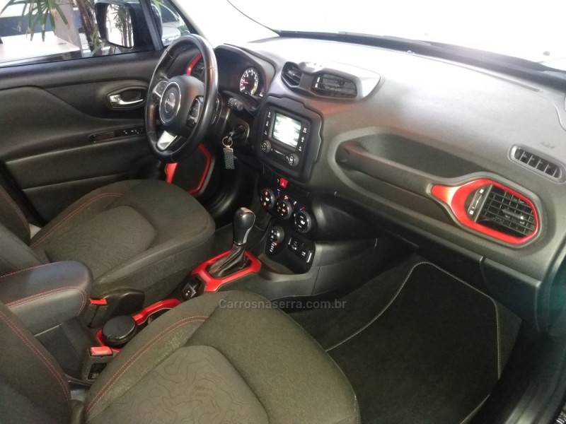 RENEGADE 2.0 16V TURBO DIESEL TRAILHAWK 4P 4X4 AUTOMÁTICO - 2016 - CAXIAS DO SUL