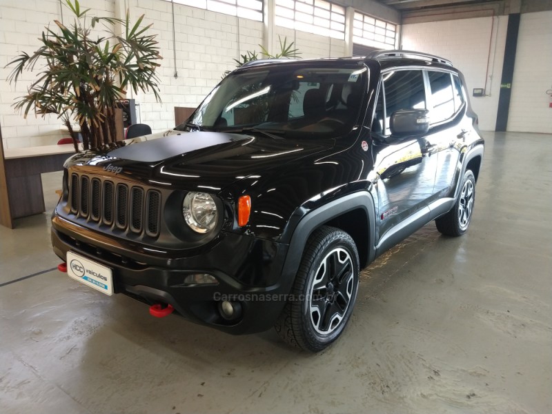 RENEGADE 2.0 16V TURBO DIESEL TRAILHAWK 4P 4X4 AUTOMÁTICO - 2016 - CAXIAS DO SUL