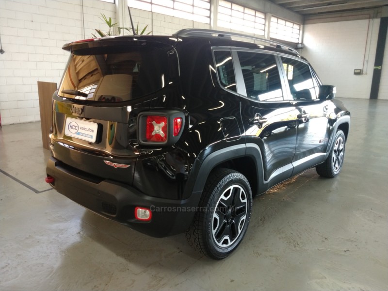 RENEGADE 2.0 16V TURBO DIESEL TRAILHAWK 4P 4X4 AUTOMÁTICO - 2016 - CAXIAS DO SUL