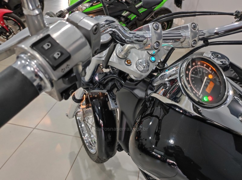 SHADOW 750  - 2011 - NOVO HAMBURGO