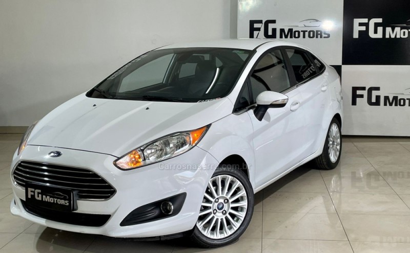 FIESTA 1.6 TITANIUM SEDAN 16V FLEX 4P AUTOMÁTICO - 2015 - NOVO HAMBURGO