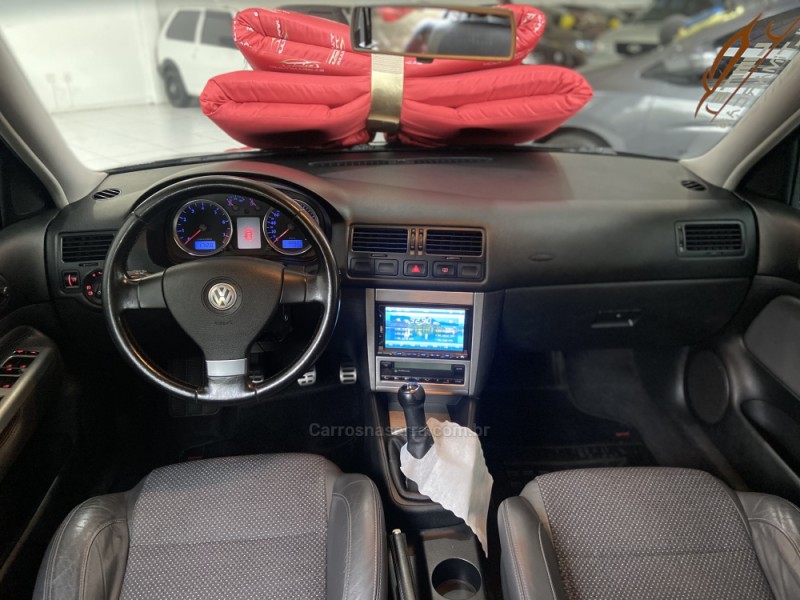 GOLF 1.6 MI SPORTLINE 8V FLEX 4P MANUAL - 2011 - NOVO HAMBURGO