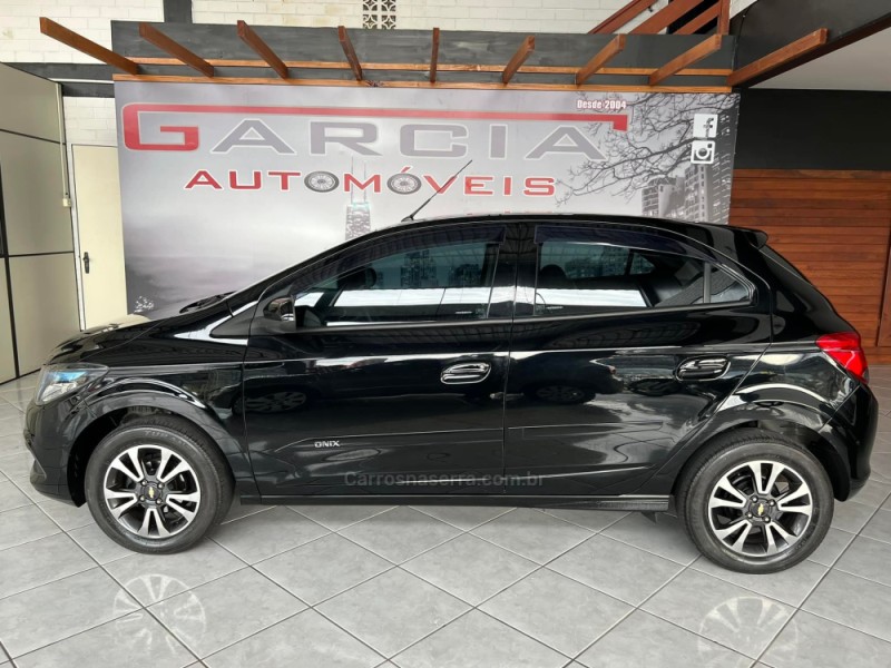 ONIX 1.4 MPFI LTZ 8V FLEX 4P MANUAL - 2016 - IGREJINHA