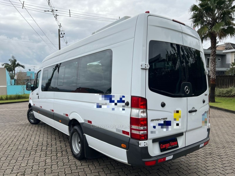 SPRINTER 2.2 CHASSI 515 EXTRA LONGO DIESEL 3P MANUAL - 2018 - ESTâNCIA VELHA