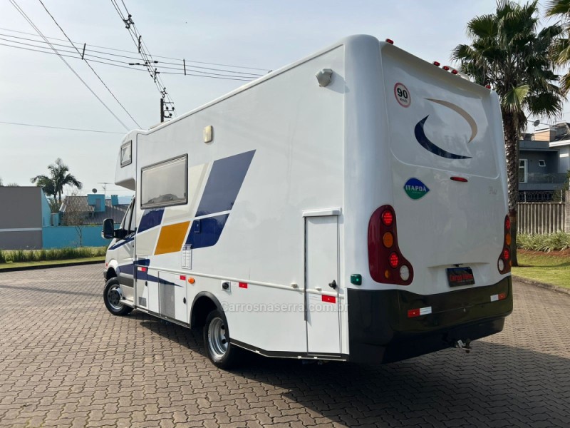 SPRINTER 2.2 CHASSI 515 EXTRA LONGO DIESEL 3P MANUAL - 2016 - ESTâNCIA VELHA