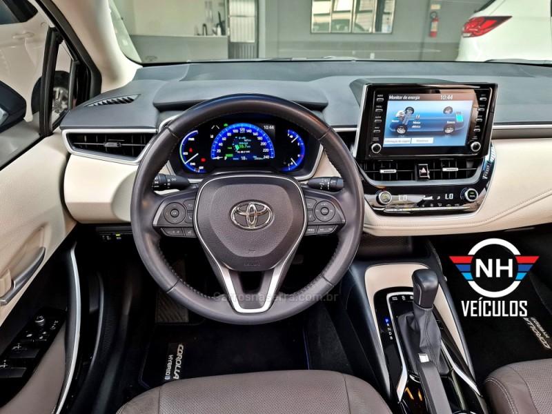 COROLLA 1.8 ALTIS PREMIUM 16V HÍBRIDO 4P AUTOMÁTICO - 2020 - NOVO HAMBURGO