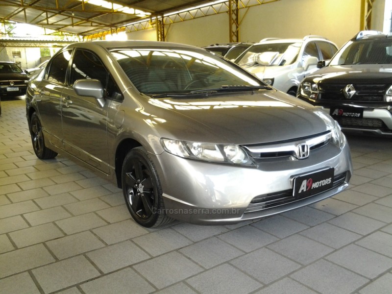 CIVIC 1.8 LXS 16V FLEX 4P AUTOMÁTICO