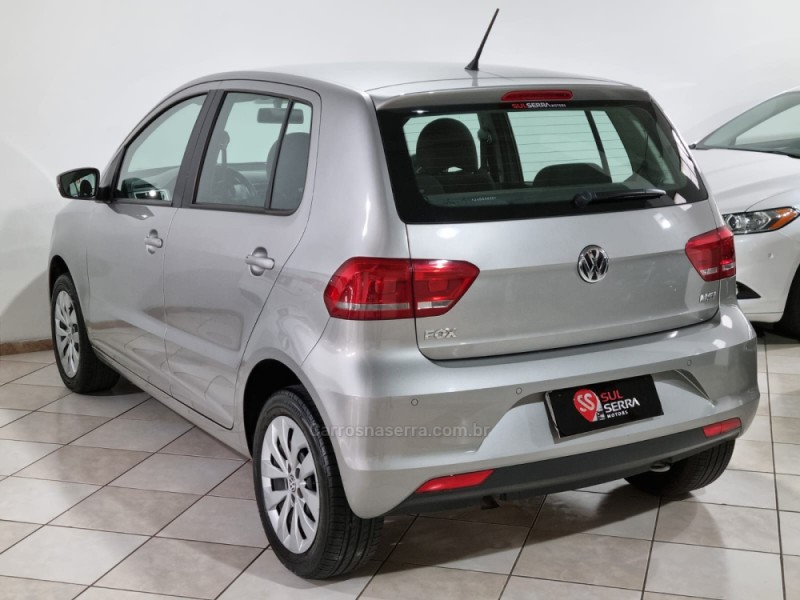 FOX 1.6 MSI TRENDLINE 8V FLEX 4P MANUAL - 2018 - CAXIAS DO SUL