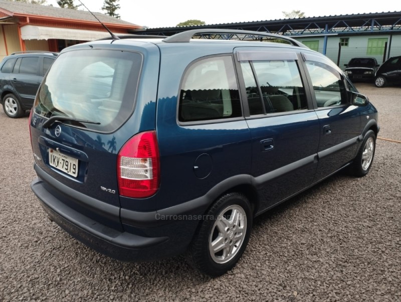 ZAFIRA 2.0 MPFI CD 16V GASOLINA 4P MANUAL - 2003 - IGREJINHA