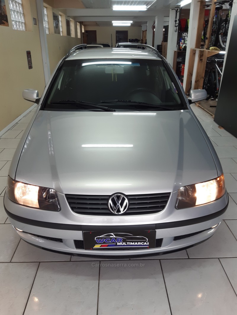 PARATI 1.0 MI 16V TURBO GASOLINA 4P MANUAL G.III - 2001 - CAXIAS DO SUL