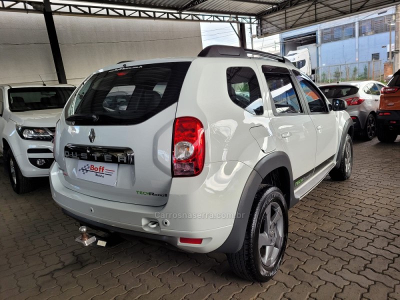 DUSTER 2.0 TECH ROAD II 4X2 16V FLEX 4P AUTOMÁTICO - 2015 - CAXIAS DO SUL