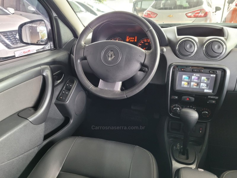 DUSTER 2.0 TECH ROAD II 4X2 16V FLEX 4P AUTOMÁTICO - 2015 - CAXIAS DO SUL
