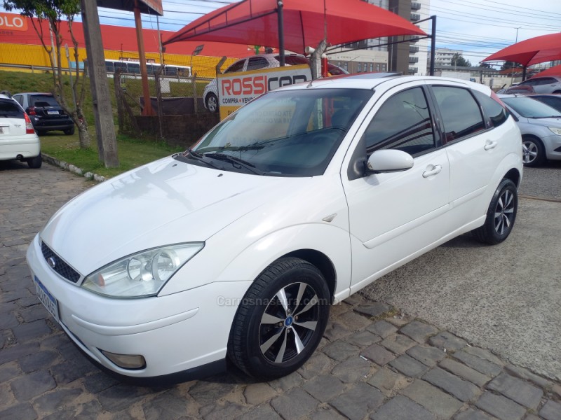 focus 2.0 ghia 16v flex 4p manual 2007 farroupilha
